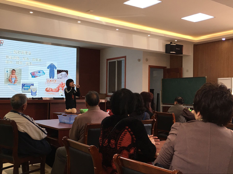 成校教师展风采，教学比赛促提升