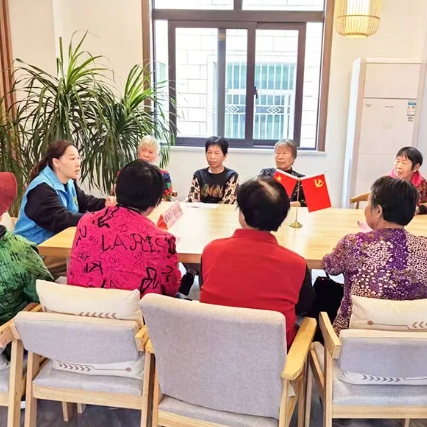 无惧时光，守护银龄——上海市奉贤区金汇成人中等文化技术学校携手上海普瑞尚视眼科医院走进村居为老年